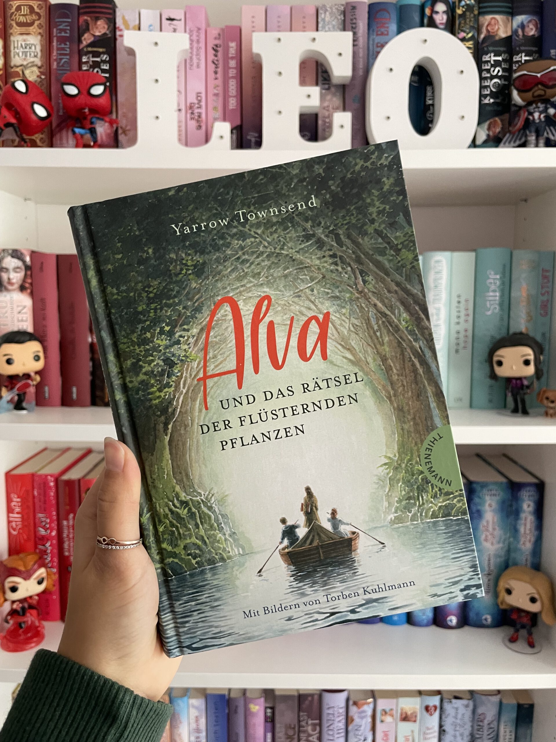 {Rezension} Alva und das Rätsel der flüsternden Pflanzen Leos Universum